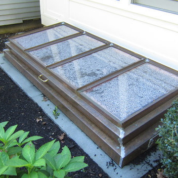 Sunroom addition and pergola