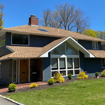 Roslyn Heights Siding - Midnight Surf & Terra Rosa | Alpha Windows & Siding