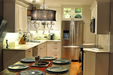 Example of a classic kitchen design in Chicago