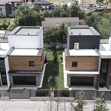 Project of two one-family houses