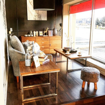 A Mid Century-Shabby Chic Living Space
