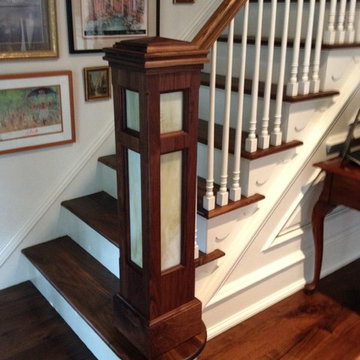 Newel Post