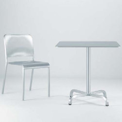 20-06 Cafe Table By Emeco - Indoor Pub And Bistro Tables