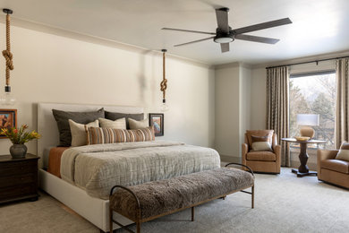 Elegant home design photo in Salt Lake City