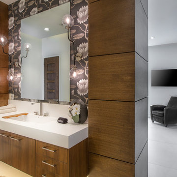 Guest Suite in Contemporary Home for Entertaining