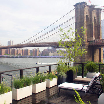 BROOKLYN HAS THE BEST ROOFTOP GARDEN VIEWS!