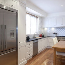 L shaped kitchen