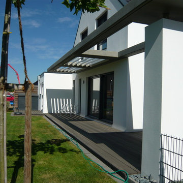 Haus F.