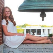 Molly Makos's photo