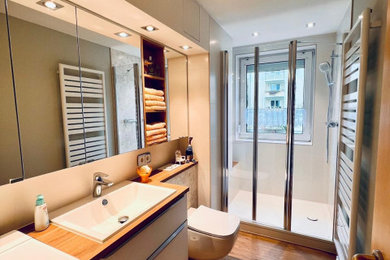 Modernes Badezimmer in Dresden