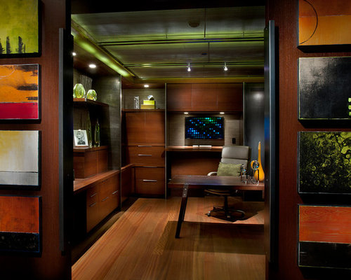 Arbeitszimmer mit brauner Wandfarbe in Sacramento Ideen, Design