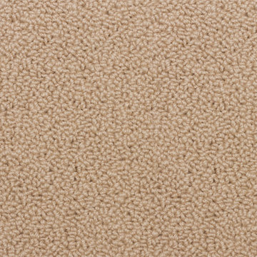 Accolade: Traditional Living Space with 100% Wool Carpet