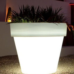 Maceta Illuminated Planter - Products