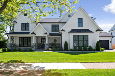 Example of a minimalist home design design in Chicago
