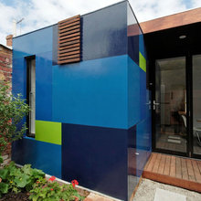 Outdoor (concealed Toilet)