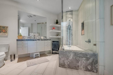 Bathroom - modern bathroom idea in Vancouver