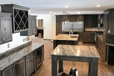 Kitchen - country kitchen idea in Other
