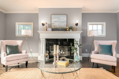 Design ideas for a transitional living room in Boston.