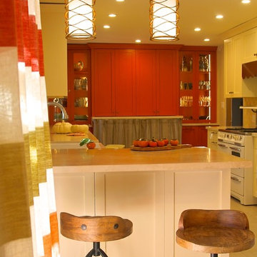Farmhouse traditional buttercream kitchen