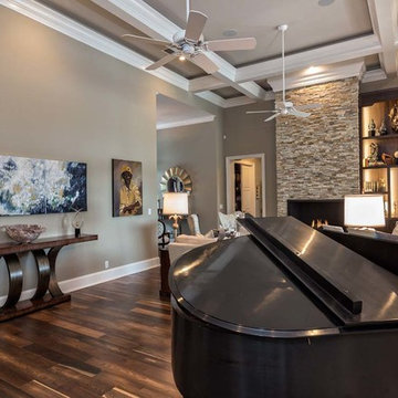 Elegant Modern Lakefront