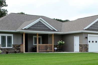 Inspiration for a contemporary exterior home remodel in Minneapolis