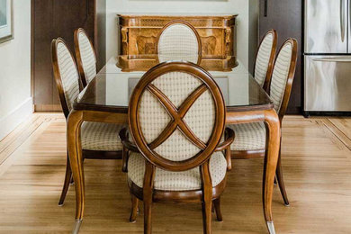 Dining room photo in Vancouver