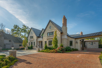 Exterior home idea in Columbus