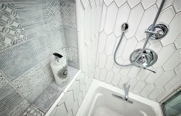 Ванная комната by Signature Designs Kitchen & Bath