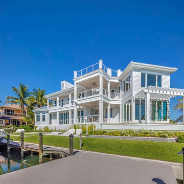 Sophisticated Island Style home with Contemporary Interiors on Longboat Key