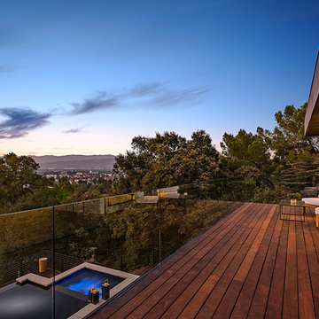 New Build Contemporary Estate in the Hollywood Hills.