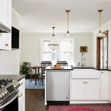 Shenandoah Terrace Kitchen & Bathroom