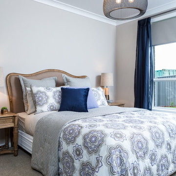 A simple and elegant master bedroom