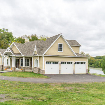 Lakefront Craftsman