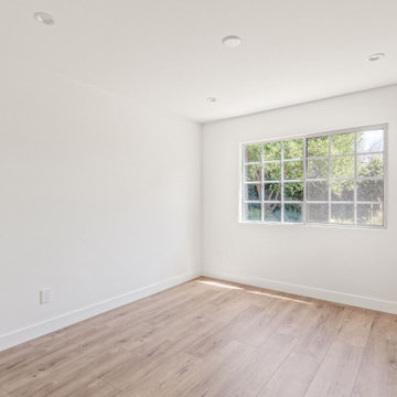 Contemporary Americana in Woodland Hills