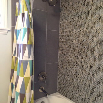 7312 large bathroom shower