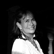 Judith Menassa's photo