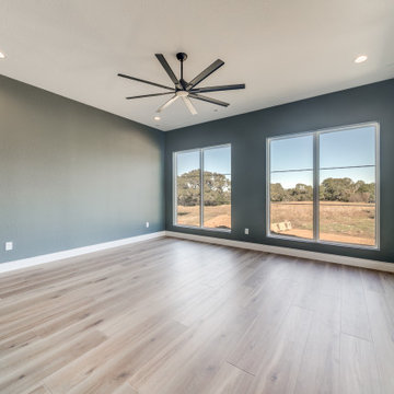 Spanish: 3,430 ft², 4 BR/3.5 BA/1 ST