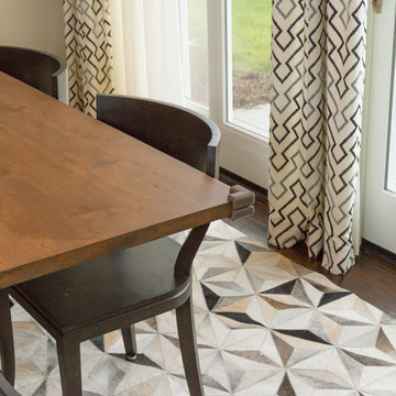 Yarrow Point: Modern Great Room