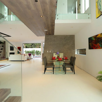 354 San Vicente