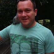 Aaron Calvert's photo