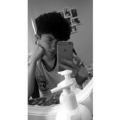 Chloe Dean's photo