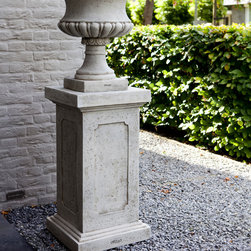 AuthenTEAK Lightweight Fiberglass Planters - Outdoor Pots And Planters