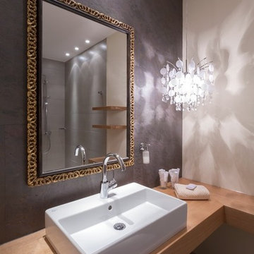 Wallpaper & Stone Veneer