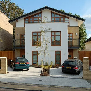 ロンドンのモダンスタイルのおしゃれな家の外観 (デュープレックス) の写真