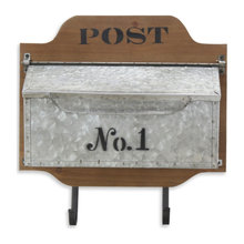 Entry wall organizer