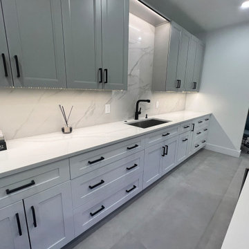 Come Visit Our Showroom!