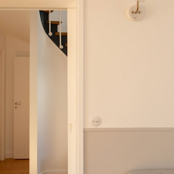 The family grows and leave Paris - Project Quesada