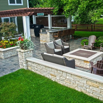Naperville Paver Patio, Stone Walls and Fire Pit