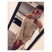 Emily Robertss foto