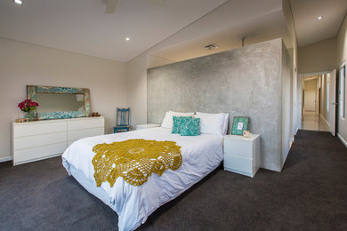 This is an example of a modern bedroom in Perth.